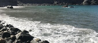 Panoramic Pacific Ocean and Sierra de la Laguna mountain views