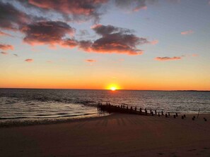 Sun-loungers, beach towels