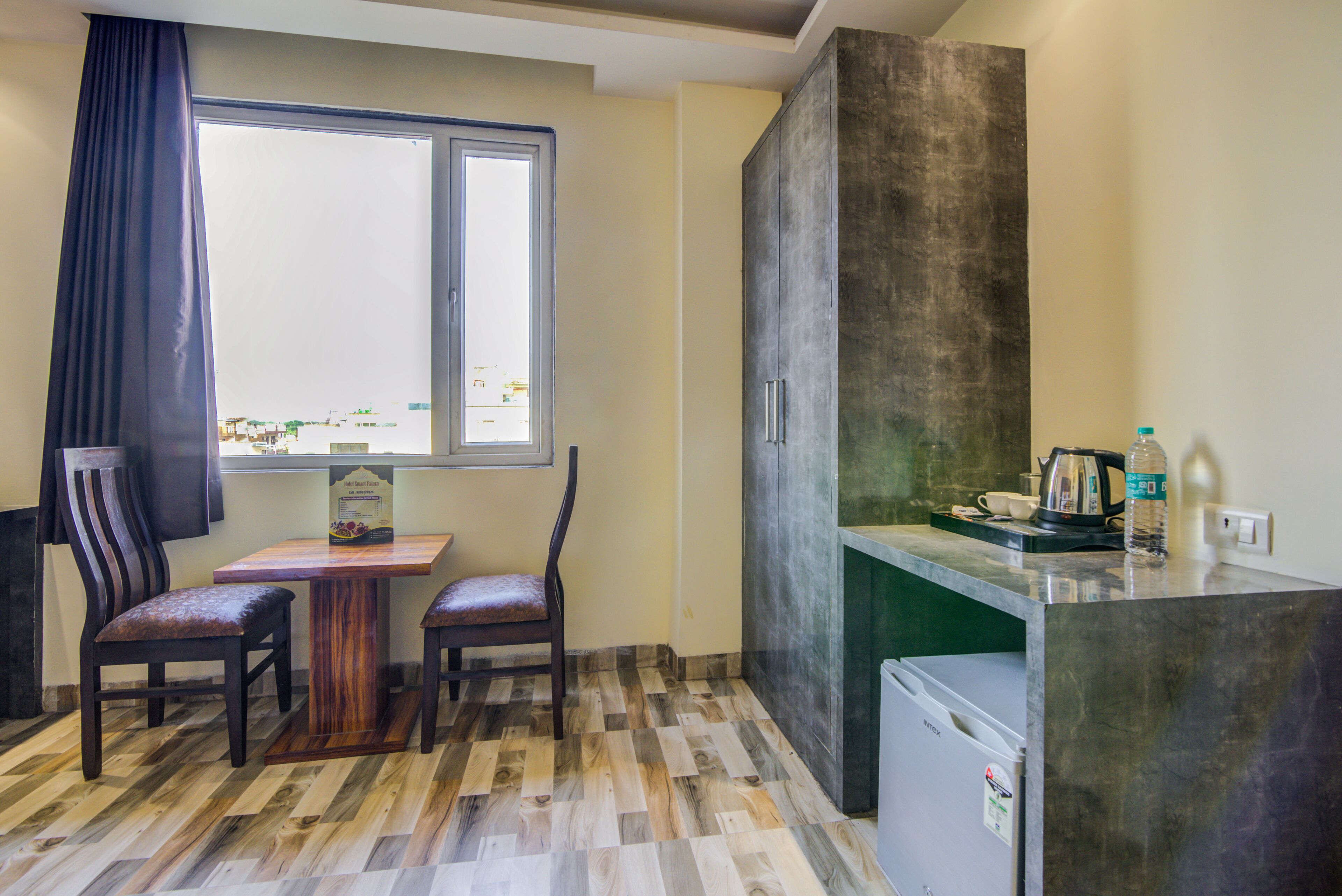 superior room with airport drop | memory-foam beds, individually decorated, individually furnished, desk