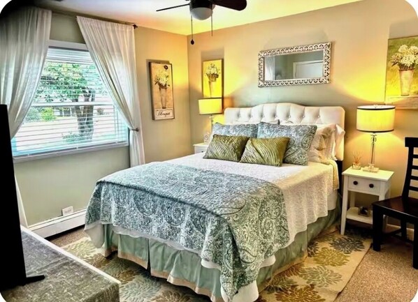 5 bedrooms, in-room safe, desk, iron/ironing board