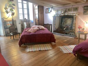 3 Schlafzimmer, Bügeleisen/Bügelbrett, kostenloses WLAN, Bettwäsche