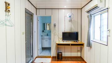 Classic-Doppelzimmer, Meerblick | Zustellbetten, kostenloses WLAN