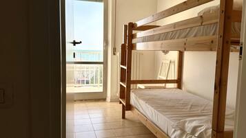 2 chambres, draps fournis