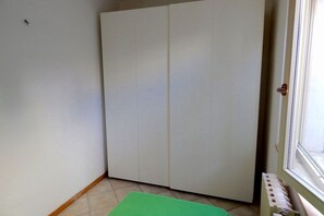 Interior - N157- Numana, three-room apartment with garden in the center (Numana)