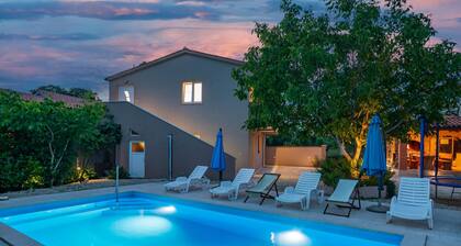 Holiday house Leone with Private pool