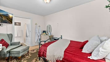 1 chambre, fer et planche à repasser, accès au Wi-Fi (inclus)