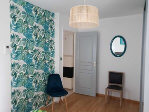 Interior - Apt T3 with garage, street of the port, Cancale, 50 m sea and harbor of Houle (Cancale)
