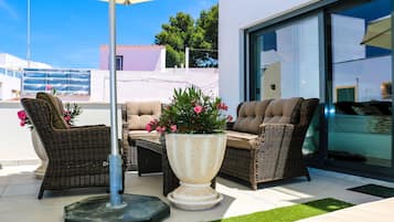 Luksussuite, privat bad | Terrasse/patio