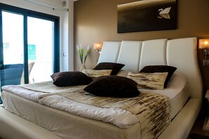 Luxury Suite, Private Bathroom