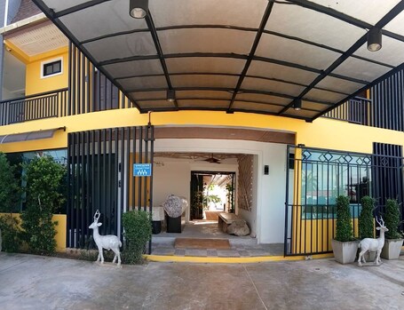 Blue Orchid Beach Krabi - view 2