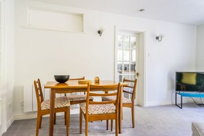 Dining - The Cottage by The Walls - sleeps 2 guests  in 1 bedroom (York)