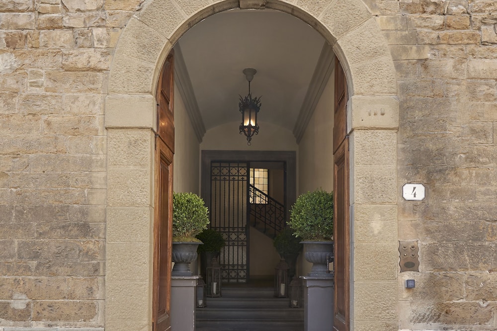 Peruzzi Urban Residences