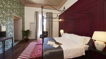 Deluxe Double Room | Premium bedding, in-room safe, free cribs/infant beds, free WiFi
