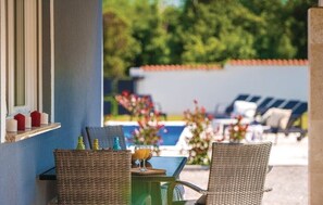 Outdoor dining - Pool House Banjole3 4+1 (Banjole)