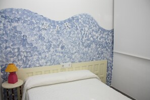 1 bedroom, iron/ironing board, bed sheets - Apartamento Capri 2 Inmomart (Peñiscola)