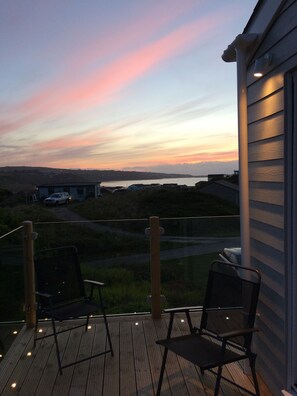 Property grounds - Enjoying Sunsets over St. Ives, sand dunes and stunning beaches from this beachside home from home (Hayle)