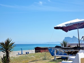 Accommodatie ligt op het strand