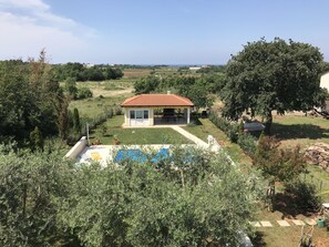 Exterior - Beautiful, quietly situated vacation home with three apartments and pool (Kukci)