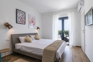 4 makuuhuonetta, silitysrauta/-lauta, Wi-Fi, vuodevaatteet