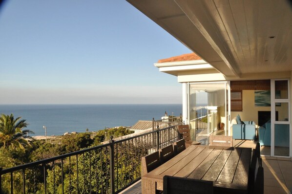 Terrace/patio - Blueline Villa (Cape Town)