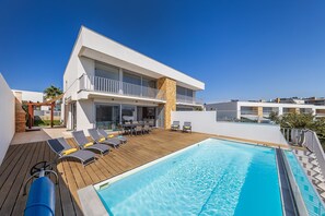 A heated pool - Villa Jasmim OCV - Heated Pool (Albufeira)