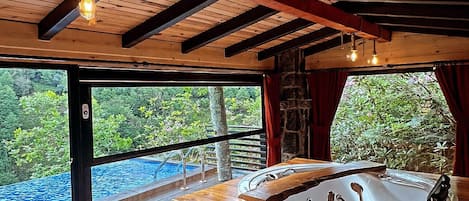 Piscine sur le toit
