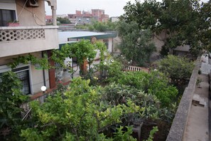 Family House, 2 Bedrooms | Garden view - La Casa  Skikda Jeandarc (Skikda)