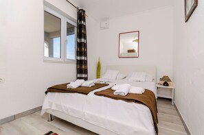 Wifi gratis y ropa de cama 