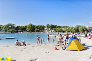 Beach nearby - Apartments Grgo (Vodice)