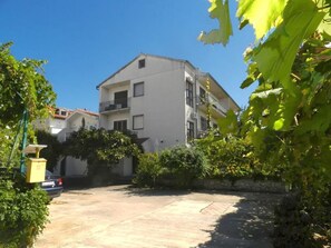 Exterior - Apartments Grgo (Vodice)