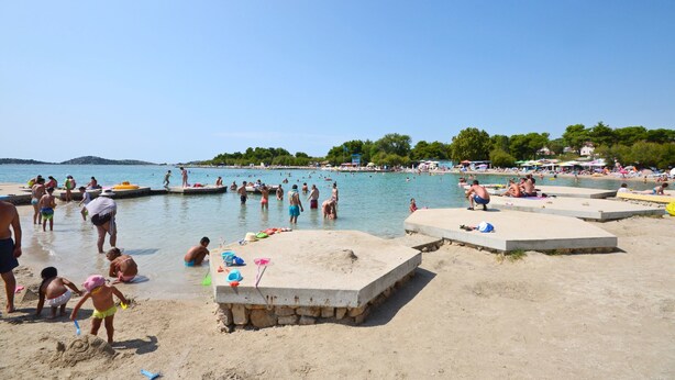 Beach - Apartments Grgo (Vodice)