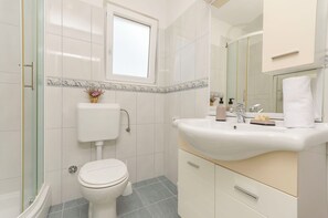 Apartment (A1) | Bathroom | Shower - Apartment Ante (Vodice)