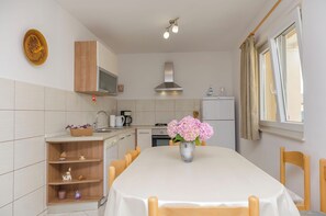 公寓 (A1) | 用餐
