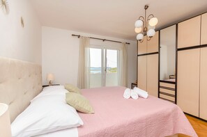 Apartment (A1)