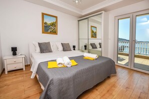 Apartment (A2)