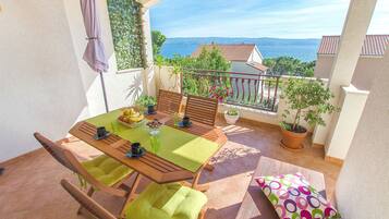 Apartment (A1) | Terrace/patio