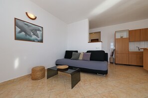 Apartment (A3) | Living room - Apartments Snjezana (Tisno)