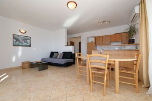 Apartment (A3) | Living room