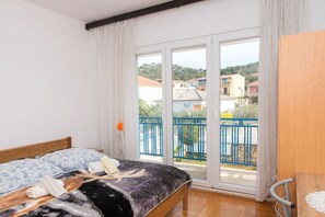 Iron/ironing board, free WiFi, bed sheets - Apartment Andelka (Tisno)