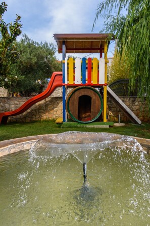 Children’s area - Apartments Dubravka (Okrug)