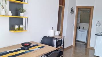 Apartment (A3) | Speisen