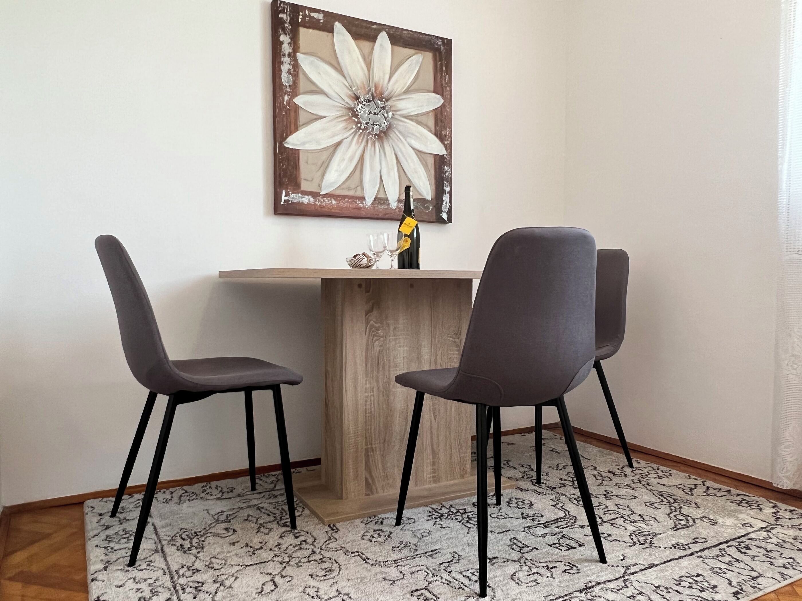 Apartment (A2) | Speisen