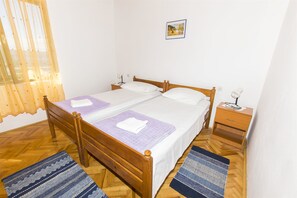 Wi-Fi gratuit, draps fournis