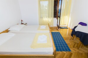 Wifi gratis y ropa de cama 