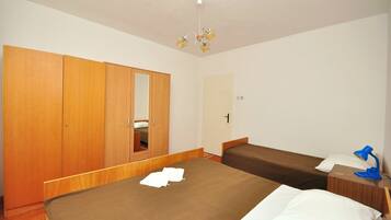 Soundproofing, iron/ironing board, free WiFi, bed sheets