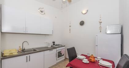 Bungalow Small House