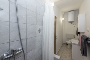 Bathroom - Bungalow Small House (Novalja)