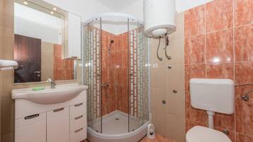 Phòng tắm | Buồng tắm vòi sen
