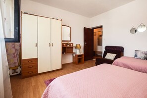 Apartment (A3)