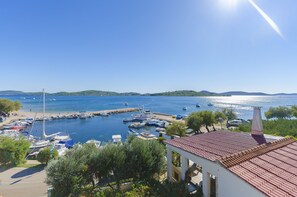 Studio (A4) | Blick auf das Wasser